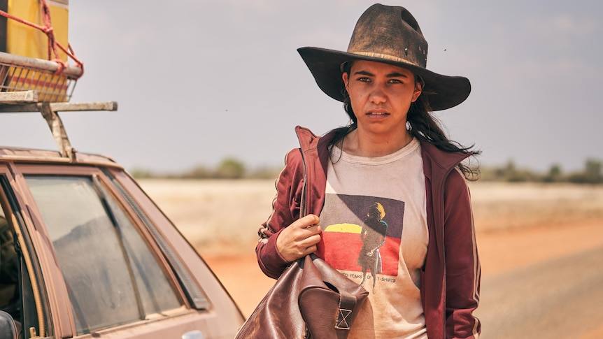 la actriz Sherry-Lee Watson en la miniserie australiana No robarás