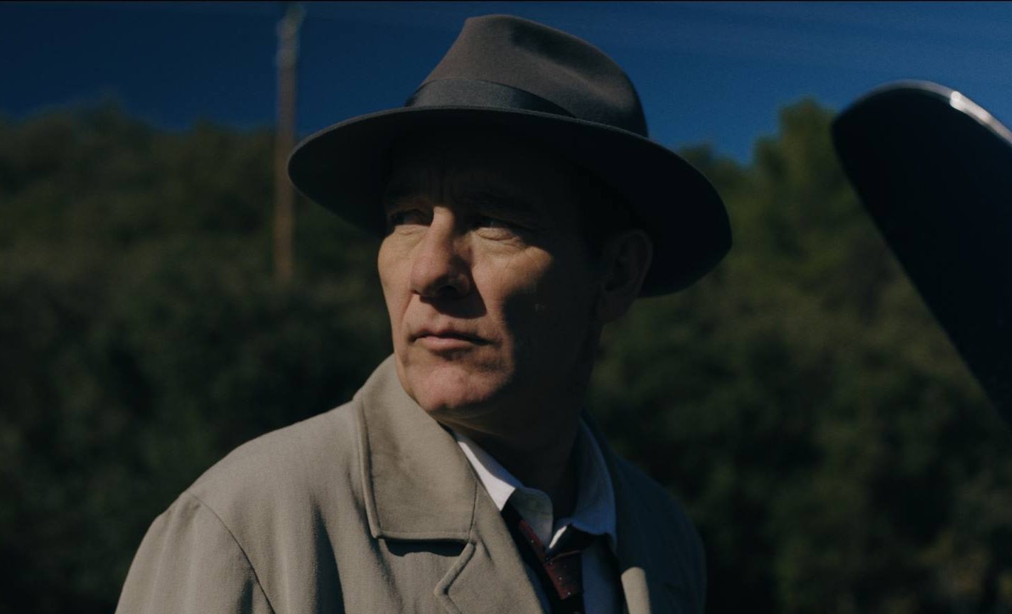 Clive Owen encarna Sam Spade en la miniserie Monsieur Spade