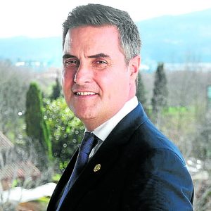 DOCU_GRUPO MIKEL JAUREGI CONSEJERO DE INDUSTRIA DEL GOBIERNO VASCO